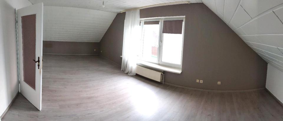 Dachgeschoßwohnung Isenbüttel - 3 Zimmer, 80 m&sup2;, 690&euro; | Angebot:24850239
