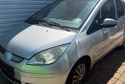 Mitsubishi Colt 285.000 km 650 &euro; Wolfenbüttel (Halchter) 38304