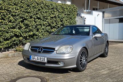 Mercedes-Benz SLK 200 144.000 km 4.799 € Isenbüttel 38550