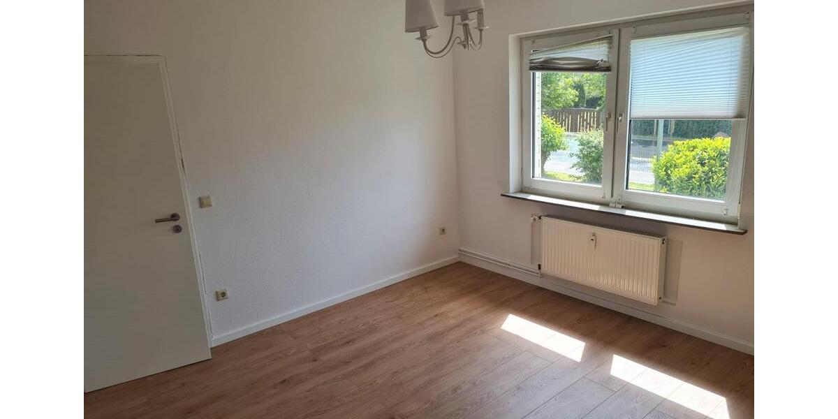 Erdgeschoßwohnung Wolfsburg Almke - 3 Zimmer, 60 m&sup2;, 500&euro; | Angebot:26665199