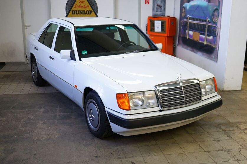 Mercedes-Benz 200 23.800 km 22.999 € Isenbüttel 38550