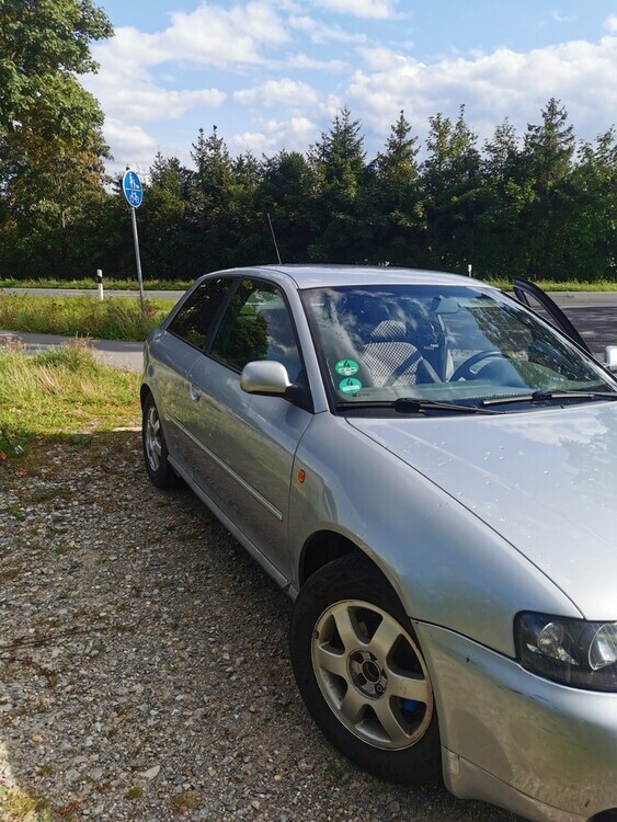 Audi A3 240.000 km 1.800 € Frellstedt 38373