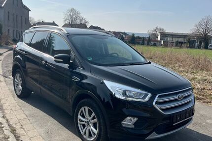 Ford Kuga 67.882 km 12.950 &euro; Ohrum 38312