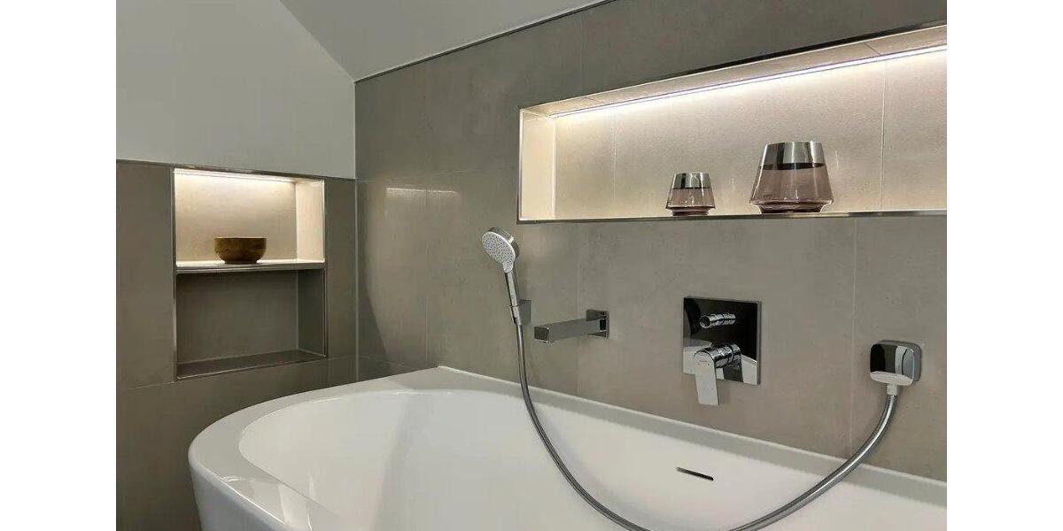 Dachgeschoßwohnung Braunschweig Wabe-Schunter-Beberbach - 3 Zimmer, 112 m&sup2;, 1.600&euro; | Angebot:25978206