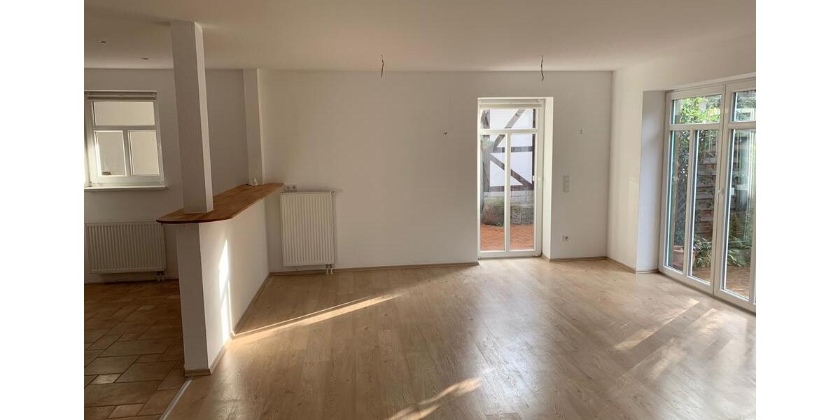 Erdgeschoßwohnung Wolfsburg Ehmen - 5 Zimmer, 126 m&sup2;, 360.000&euro; | Angebot:26493552