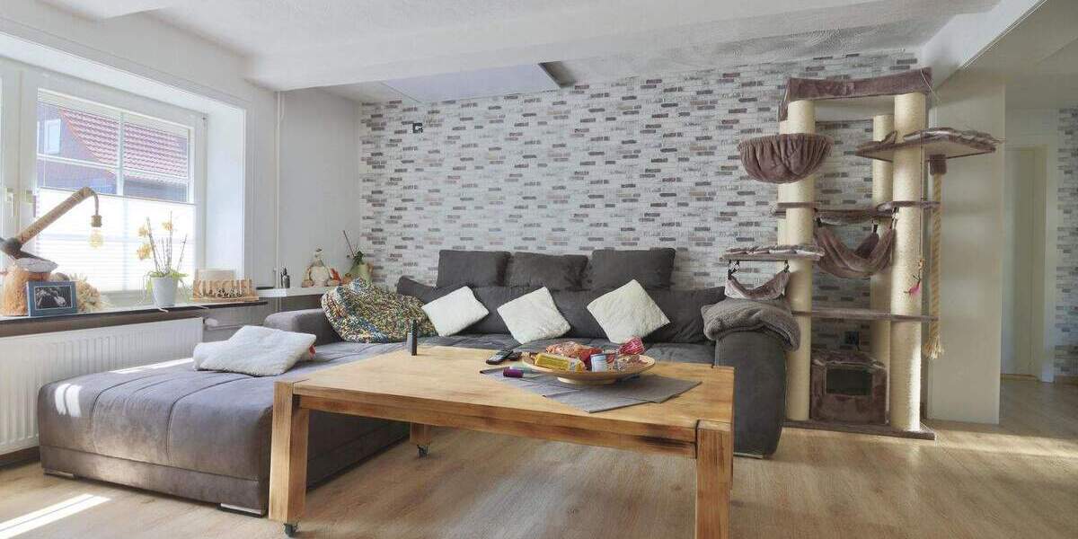 Einfamilienhaus Liebenburg Othfresen - 8 Zimmer, 170 m&sup2;, 185.000&euro; | Angebot:24450426