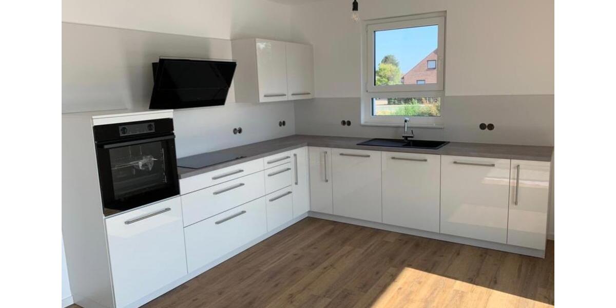 Etagenwohnung Lengede - 3 Zimmer, 98 m&sup2;, 1.140&euro; | Angebot:24850237