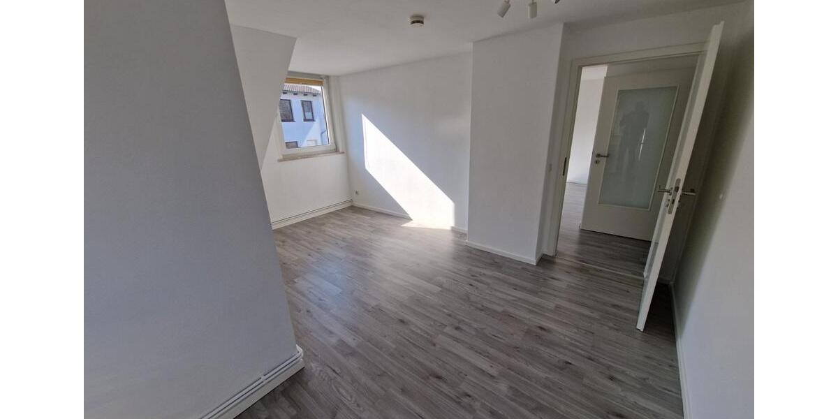Dachgeschoßwohnung Braunschweig Nordstadt - 1 Zimmer, 59 m&sup2;, 450&euro; | Angebot:25890694