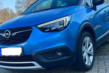 Opel Crossland (X) 98.000 km 11.490 &euro; Salzgitter 38226