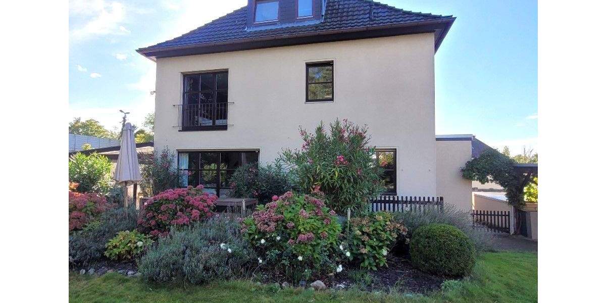 Einfamilienhaus Braunschweig Ölper - 7 Zimmer, 260 m&sup2;, 750.000&euro; | Angebot:25690571