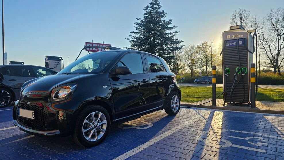 Smart ForFour 19.076 km 9.590 € Vechelde 38159