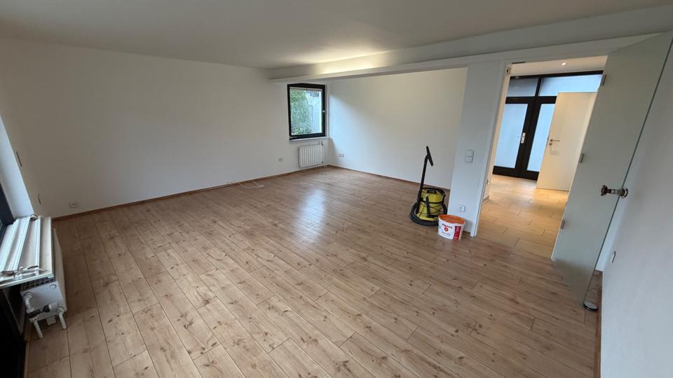 Bungalow Wolfsburg Detmerode - 5 Zimmer, 120 m&sup2;, 1.950&euro; | Angebot:24244375