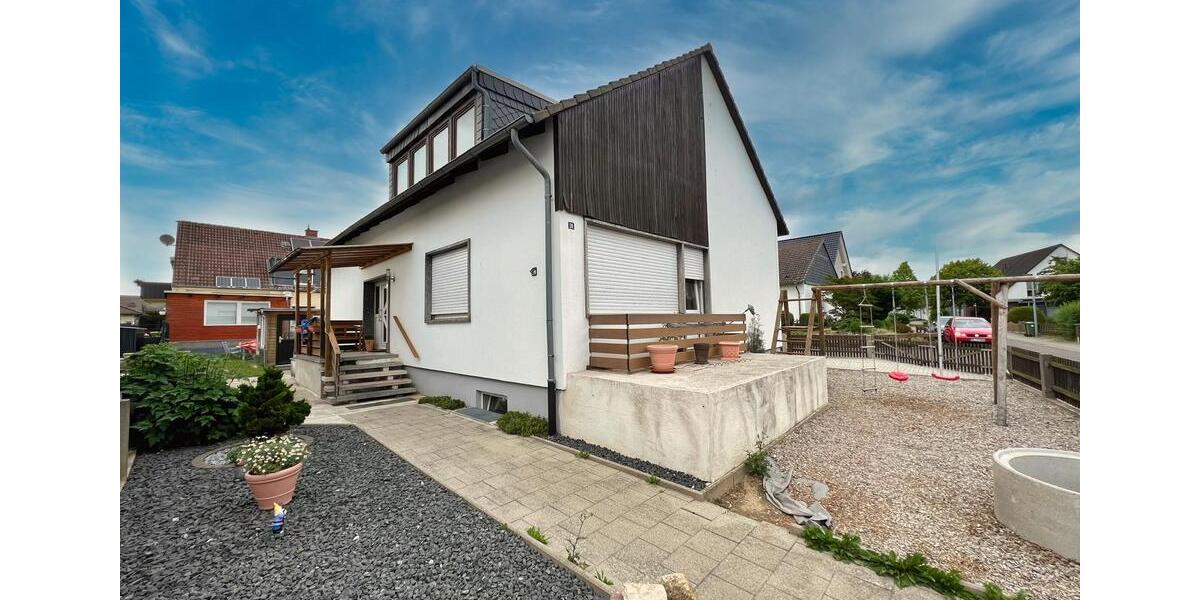 Dachgeschoßwohnung Vechelde - 3 Zimmer, 85 m&sup2;, 850&euro; | Angebot:26125179