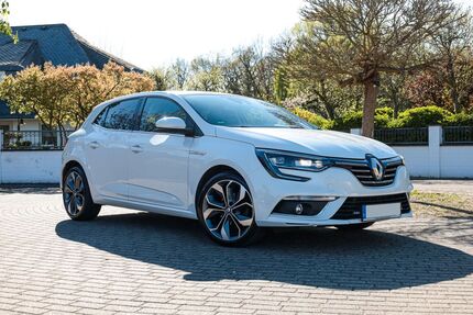Renault Megane 87.000 km 14.490 &euro; Wendeburg 38176