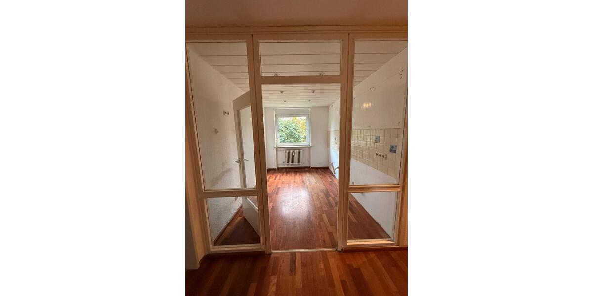 Hochparterre Braunschweig Nordstadt - 4 Zimmer, 99 m&sup2;, 250.000&euro; | Angebot:24660248