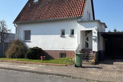 Haus Calberlah - 4 Zimmer, 100 m&sup2;, 1.200&euro; | Angebot:25876049