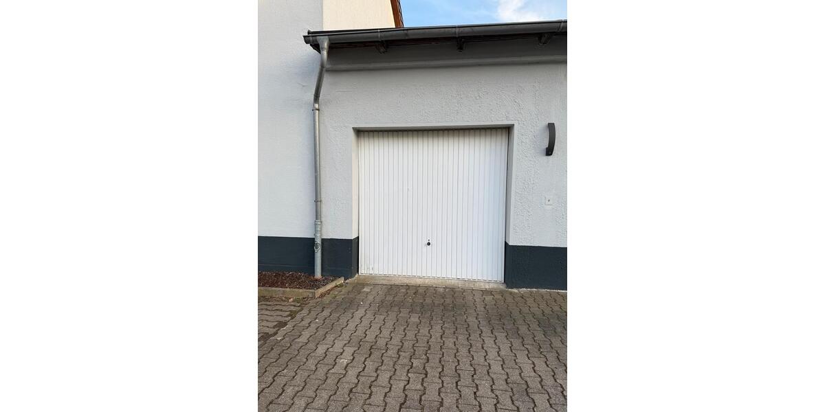 Etagenwohnung Salzgitter Ortschaft Südost - 4 Zimmer, 101 m&sup2;, 760&euro; | Angebot:25600989