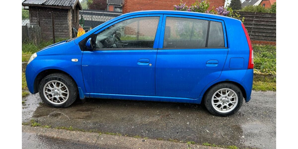 Daihatsu Cuore 169.000 km 1.599 &euro; Braunschweig 38102