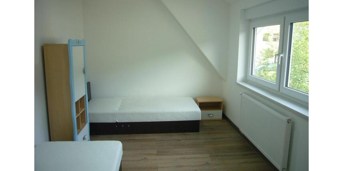 Doppelhaushälfte Wolfsburg - 4 Zimmer, 156 m&sup2;, 1.550&euro; | Angebot:26624372