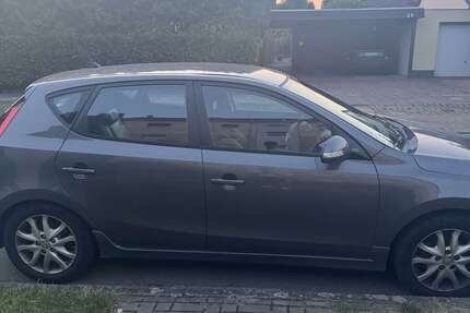 Hyundai i30 195.000 km 3.200 € Peine 31224
