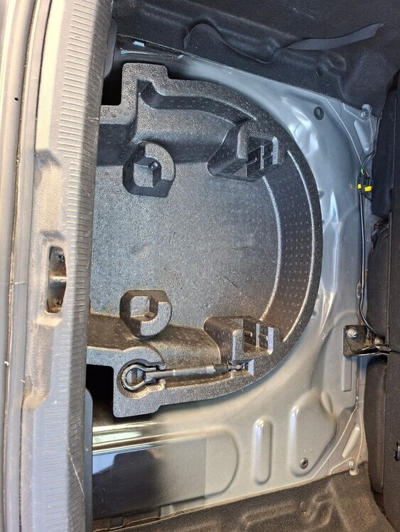 Peugeot 207 218.925 km 2.000 € Gifhorn 38518