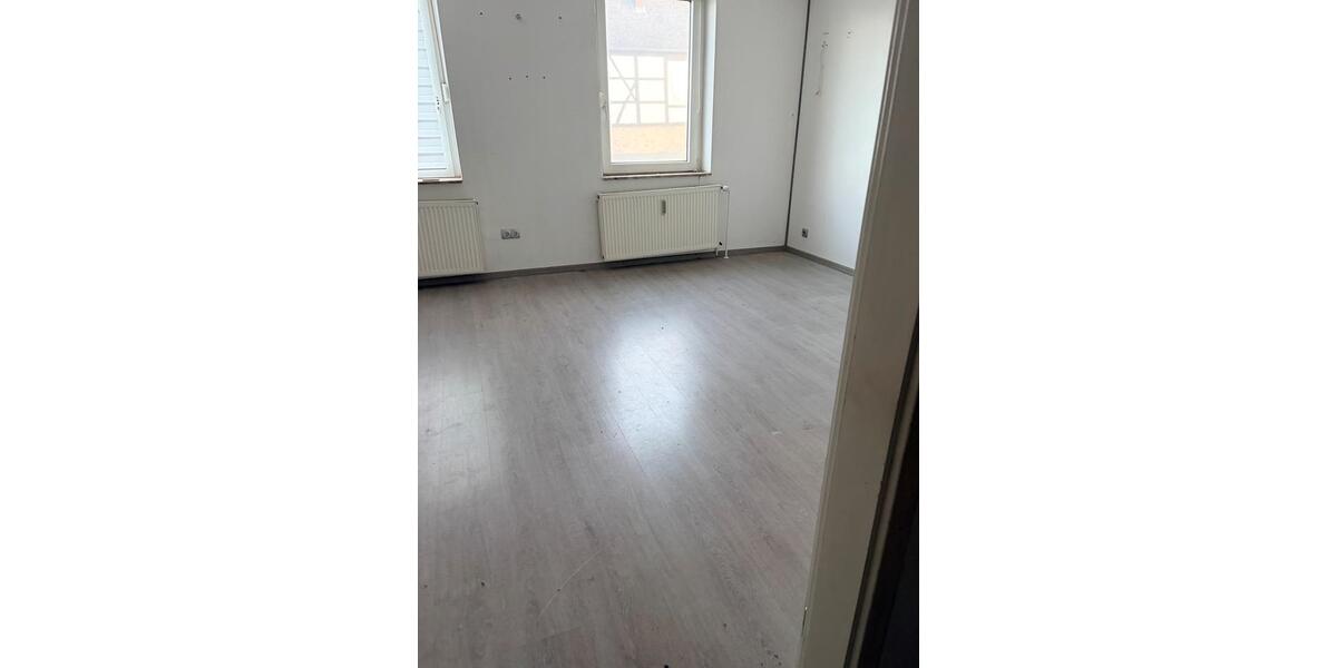 Erdgeschoßwohnung Börßum - 6 Zimmer, 160 m&sup2;, 1.120&euro; | Angebot:25252318