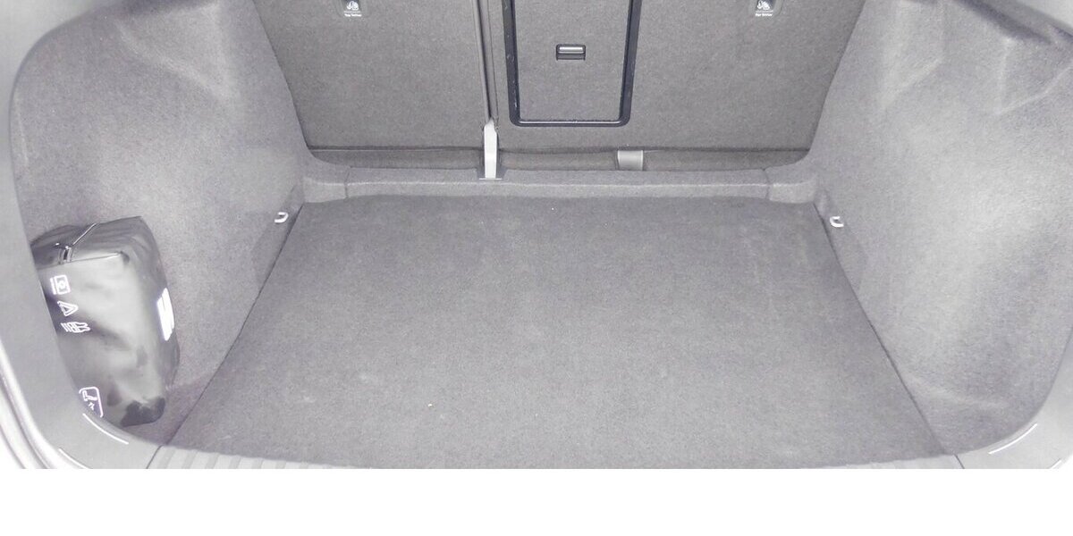 Seat Ateca 1.5 Style TSI BMT Navi Klima Alu 29.900 km 22.990 &euro; Vordorf 38533