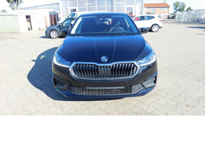 Skoda Fabia 1.0 Ambion TSI BMT 4TRG Klima Navi 14.100 km 17.390 € Vordorf 38533