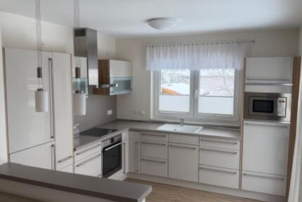 Wohnung Schwülper - 3 Zimmer, 100 m&sup2;, 1.350&euro; | Angebot:24848550