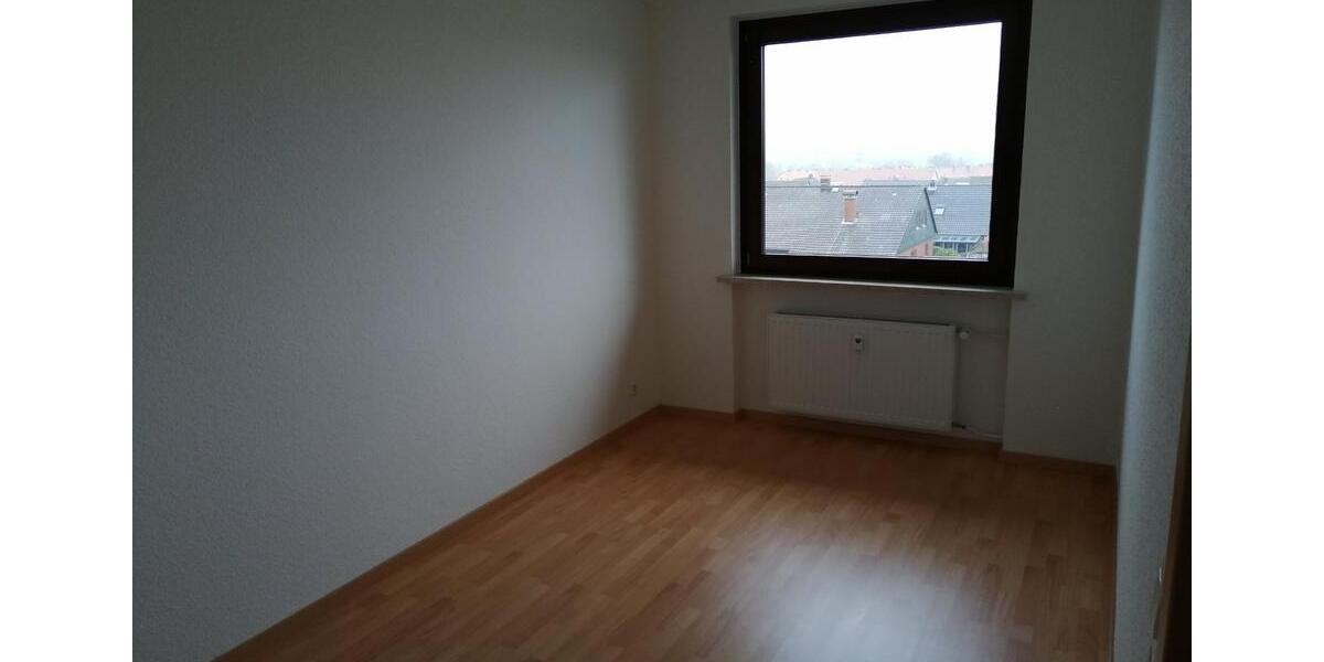 Etagenwohnung Braunschweig Broitzem - 3 Zimmer, 71 m&sup2;, 190.000&euro; | Angebot:25255803