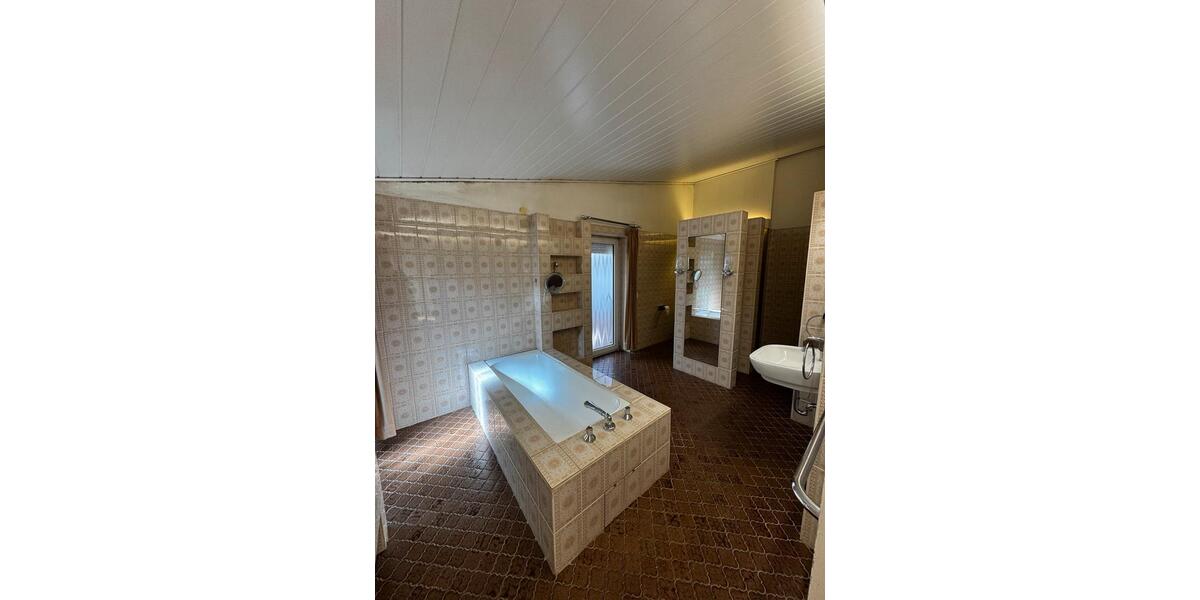 Bungalow Braunschweig Wabe-Schunter-Beberbach - 4 Zimmer, 145 m&sup2;, 599.000&euro; | Angebot:26788246