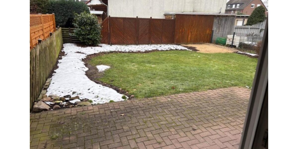 Erdgeschoßwohnung Wendeburg - 3 Zimmer, 80 m&sup2;, 930&euro; | Angebot:24850125