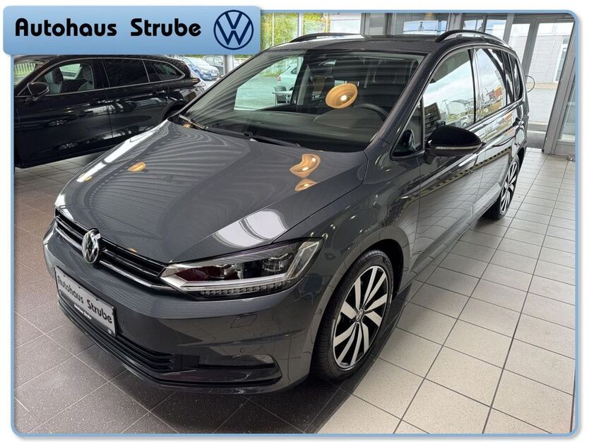 VW Touran 5.285 km 43.950 € Salzgitter 38226