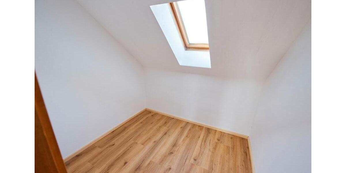 Etagenwohnung Wolfenbüttel Ahlum - 3 Zimmer, 94 m&sup2;, 895&euro; | Angebot:27594889