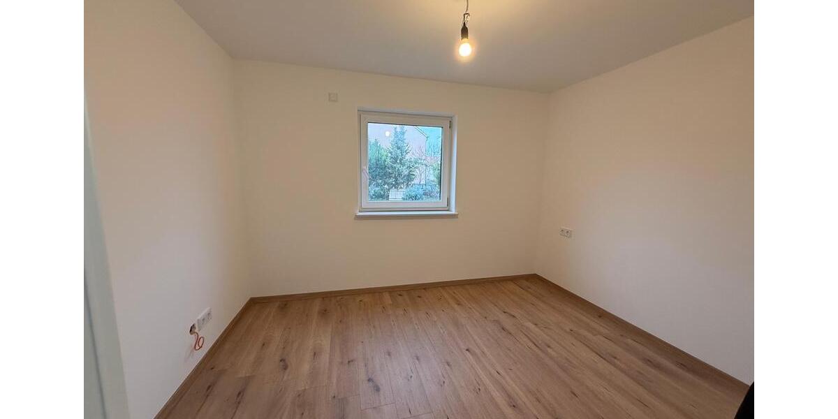 Erdgeschoßwohnung Königslutter am Elm - 3 Zimmer, 70 m&sup2;, 700&euro; | Angebot:24737822