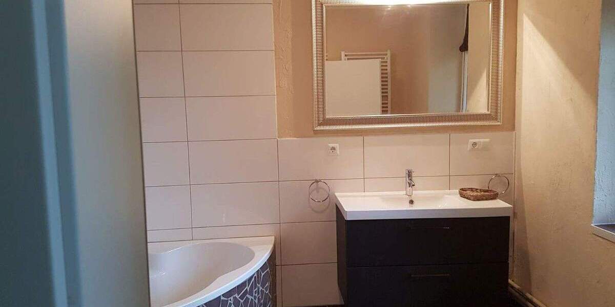 Etagenwohnung Salzgitter Sauingen - 4 Zimmer, 125 m&sup2;, 1.000&euro; | Angebot:24808155