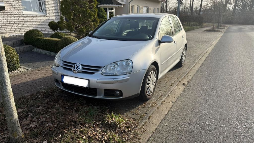 VW Golf 183.000 km 2.000 &euro; Wolfsburg 38446