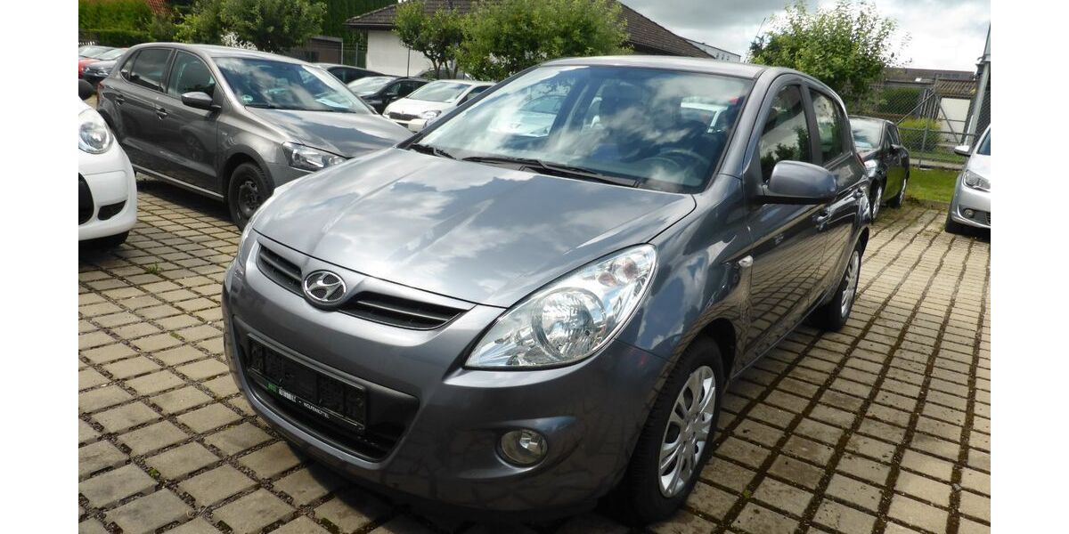 Hyundai i20 116.300 km 3.990 &euro; Wolfenbüttel 38304