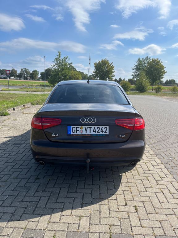Audi A4 217.000 km 9.000 € Gifhorn 38518