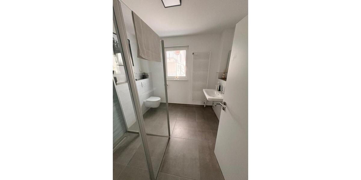 Etagenwohnung Lengede - 3 Zimmer, 98 m&sup2;, 1.140&euro; | Angebot:24850237