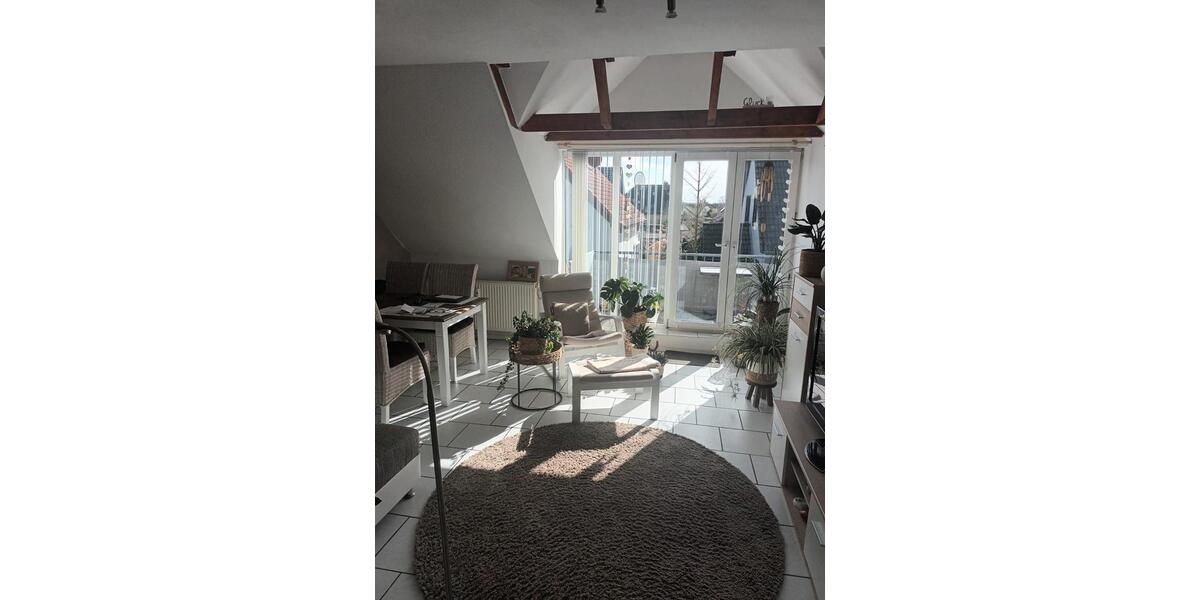 Dachgeschoßwohnung Wolfsburg Ehmen - 3 Zimmer, 70 m&sup2;, 815&euro; | Angebot:25946958