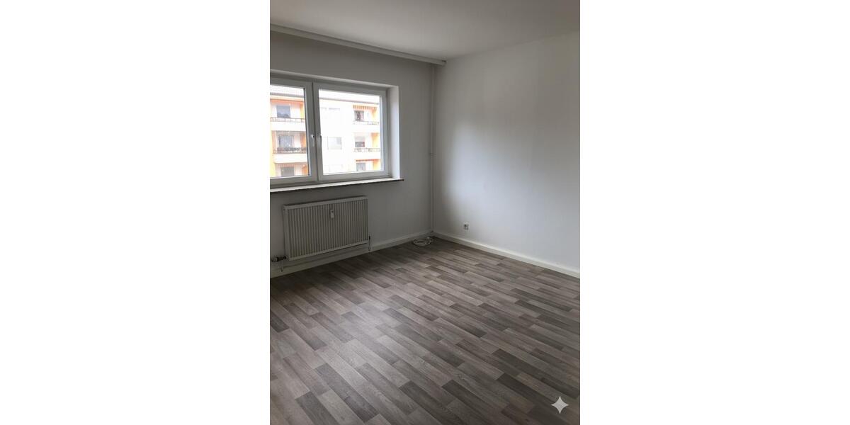 Etagenwohnung Braunschweig Heidberg-Melverode - 3 Zimmer, 72 m&sup2;, 1.199&euro; | Angebot:24838971