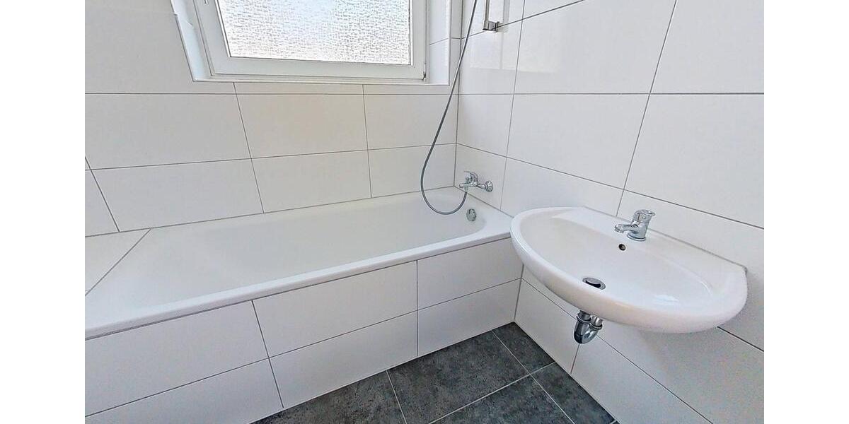 Etagenwohnung Peine Südstadt - 4 Zimmer, 81 m&sup2;, 739&euro; | Angebot:26381024
