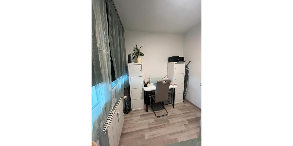 Etagenwohnung Wolfsburg Detmerode - 4 Zimmer, 89 m&sup2;, 180.000&euro; | Angebot:23828785