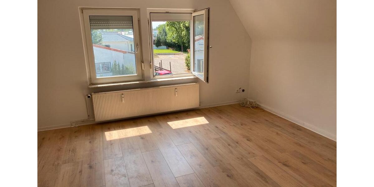 Dachgeschoßwohnung Wolfsburg Alt-Wolfsburg - 2.5 Zimmer, 61 m&sup2;, 600&euro; | Angebot:25956809