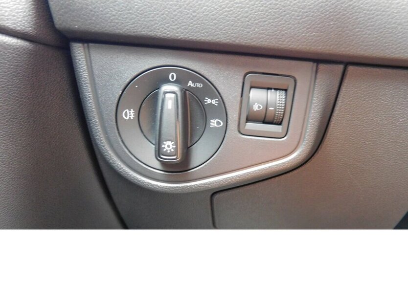 Polo 1.0 Life MPI BMT 4Trg Klima Navi LED