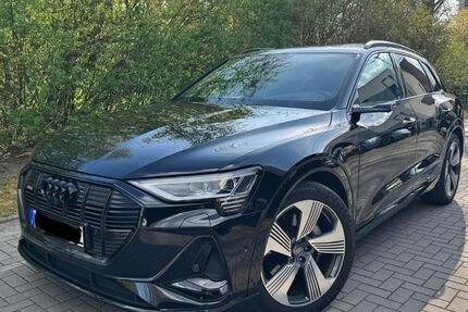 Audi e-tron 63.000 km 34.800 &euro; Wolfsburg 38444