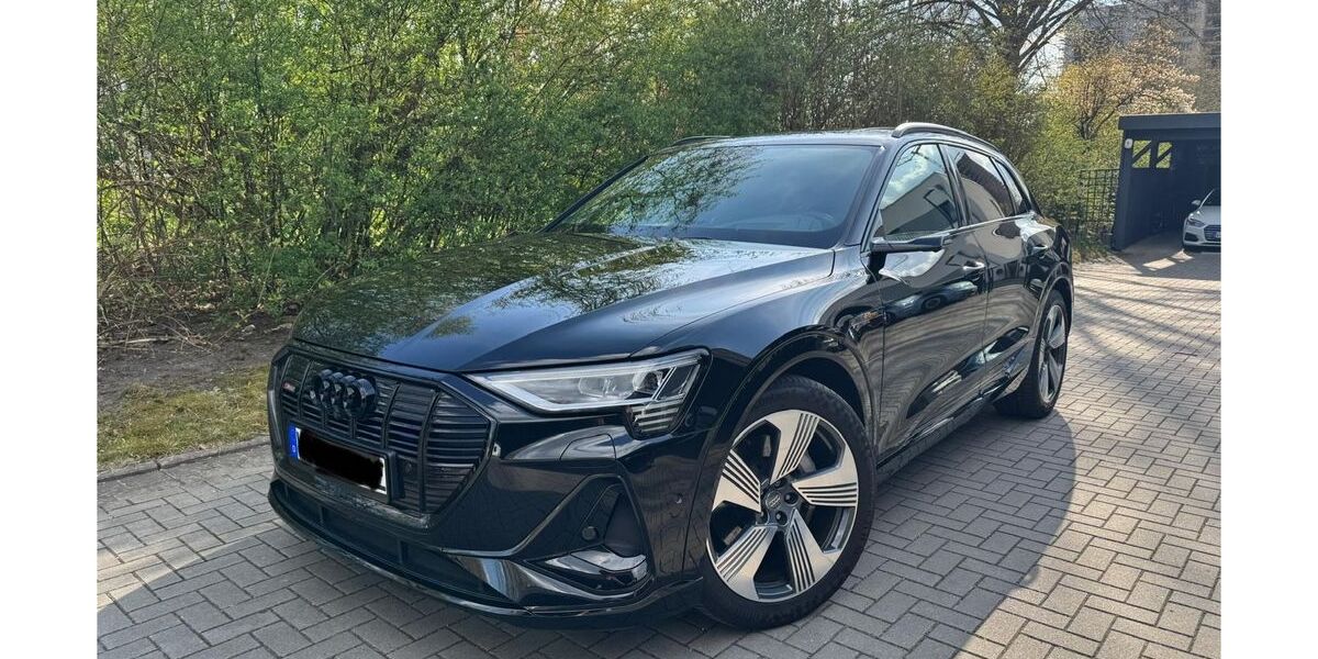 Audi e-tron 63.000 km 34.800 &euro; Wolfsburg 38444