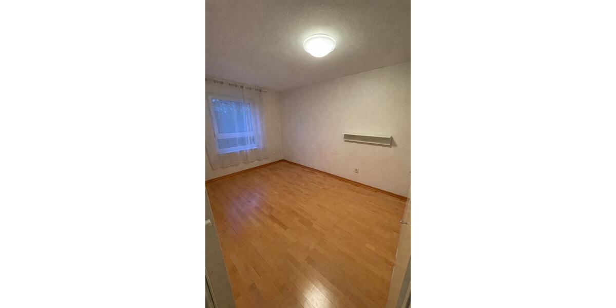 Etagenwohnung Braunschweig Heidberg-Melverode - 2.5 Zimmer, 80 m&sup2;, 860&euro; | Angebot:25980996
