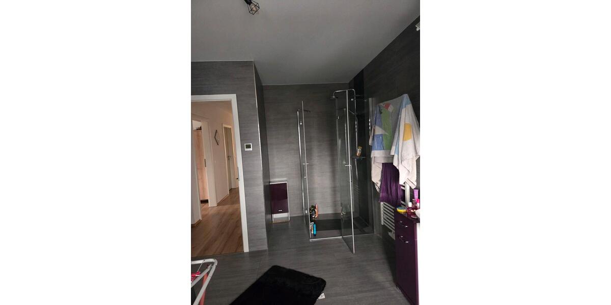 Etagenwohnung Sassenburg - 4 Zimmer, 112 m&sup2;, 1.070&euro; | Angebot:25964857